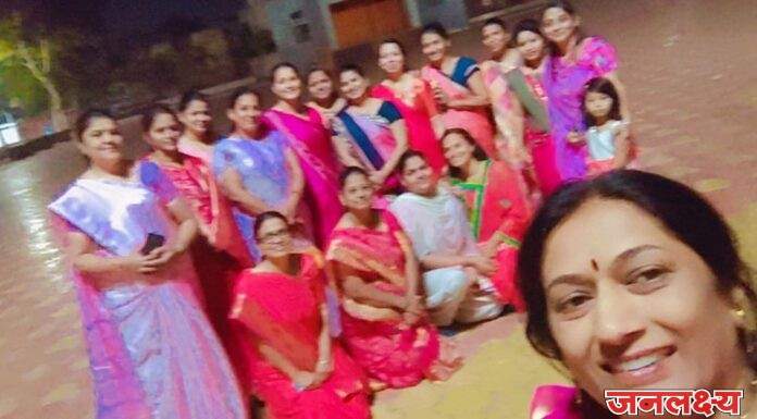 जागतिक महिला दिनाचे औचित्य साधून वार्निंग वाक करणाऱ्या महिलांचा सामाजिक कार्यकर्त्या शिक्षिका सौ सुवर्णा पाटील यांनी आगळावेगळा पद्धतीने साजरा करून महिलांचा उत्साह वाढविला