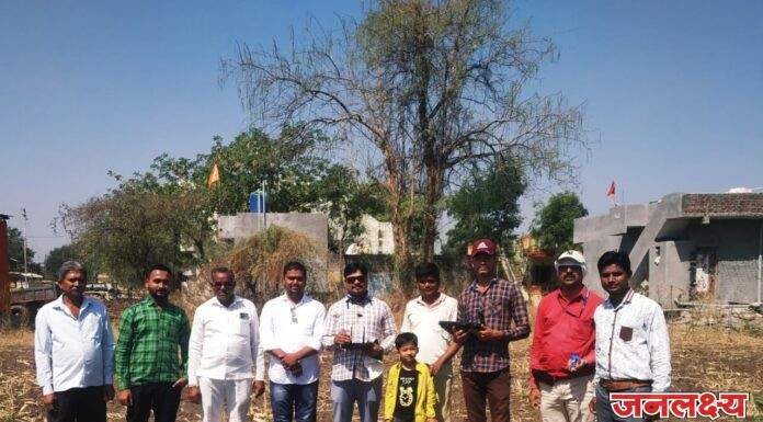 राज्यातील सर्व गावठाणांमधील जमिनीचे जीआयएस आधारित सर्वेक्षण व भूमापन करून केंद्र शासनाने स्वामित्व योजना गोराडखेडा येथे ड्रोनद्वारे सर्वेक्षण करण्यात आले