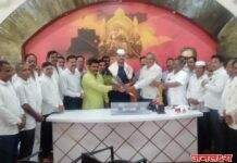 आ. किशोर आप्पा पाटील यांच्या कृती समिती संचालक व गट सचिव यांच्या तर्फे सत्कार