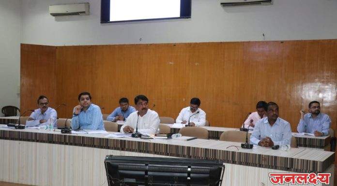 बॅकांनी प्रलंबित प्रस्तवांवर तातडीने कार्यवाही करावी – खा. उन्मेश पाटील केंद्र पुरस्कृत योजनांचा घेतला आढावा