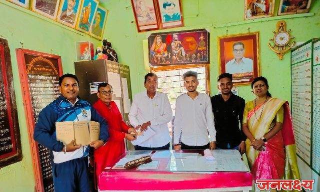 नांद्रा येथे अप्पासाहेब पी एस पाटील माध्यमिक विद्यालयाचे ग्रंथपाल यांचा सेवापूत्ती सोहळा उत्साहात संपन्न