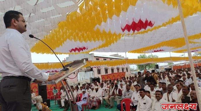 बाजार समितीची एक इंचही जागा विक्री होऊ द्यायची नसेल तर रखवालदार म्हणून चोरांची नेमणूक होऊ देऊ नका- आ.किशोर पाटील सहकार मेळाव्यात गरजले