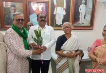 सामाजिक कार्यकर्त्या मेघाताई पाटकर यांची श्री. गो.से .हायस्कूल पाचोरा विद्यालयात सदिच्छा भेट