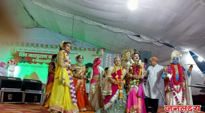 शिवभक्त कथेने पाचोरा परिसर जय शंभू या आवाजाने दुमदुमले