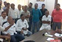 पाचोरा पालिकेवर रस्त्यांच्या मागणीसाठी शेकडो नागरीक धडकले