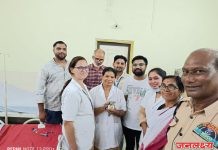 वंदना विनोद बरडे अधीसेविका उपजिल्हा रुग्णालय वरोरा जिल्हा चंद्रपूर यांच्या प्रयत्नाने पक्ष्याला जिवदान