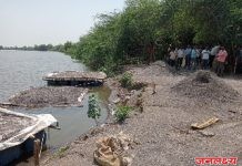 अवैध वाळू उपसा विरोधात डोकलखेडा येथील ग्रामस्थांचा विरोध