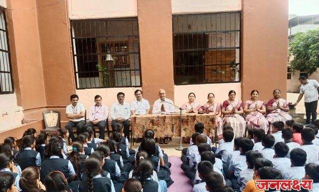 श्री गो .से. हायस्कूल, पाचोरा येथे “संयुक्त राष्ट्र संघाने” ‘२०२३’ हे “आंतरराष्ट्रीय पौष्टिक तृणधान्य वर्ष” म्हणून जाहीर