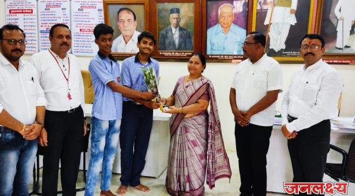 17वर्षाखालील कॅरम स्पर्धेत श्री.गो.से.हायस्कूलचे पाचोरा विद्यालयाचे यश