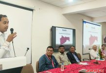 स्टार्टअप्सच्या माध्यमातून देशाच्या आर्थिक विकासात योगदान द्यावे – जिल्हाधिकारी आयुष प्रसाद