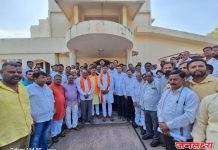 महाविकास आघाडीचे उमेदवार करणदादा पाटील यांच्या प्रचारार्थ खासदार उन्मेशदादा पाटील यांनी शहरात घेतल्या मॅरेथॉन बैठका