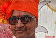 डॉक्टरांनी भर रस्त्यात वाचवले रुग्णाचे प्राण.. आंबेवडगावचे डॉ. झेरवाल ठरले देवदूत