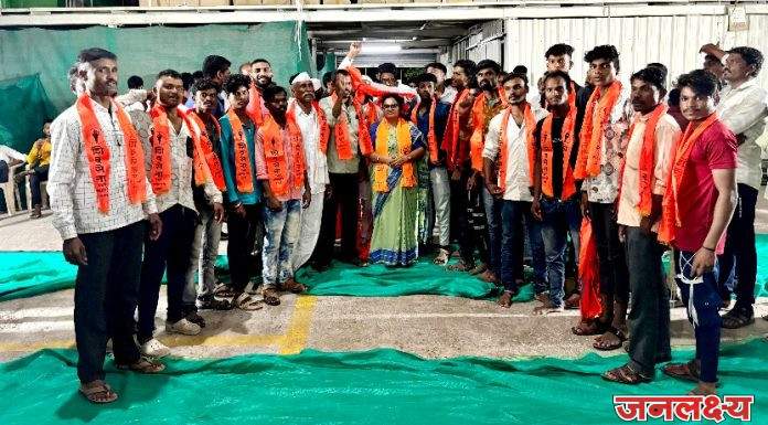 नगरदेवळा गटात शिवसेना-उबाठाचा झंझावात वैशालीताई सुर्यवंशींच्या उपस्थितीत शेकडो पदाधिकाऱ्यांचा प्रवेश