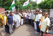 देवणी तहसील कार्यालय वरती शेतकरी संघटनेचा भव्य ट्रॅक्टर मोर्चा