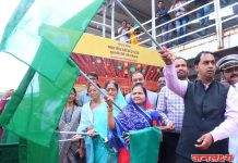 मोठ्या उत्साही वातावरणात मुख्यंत्री तीर्थ दर्शन योजनेंतर्गत जिल्ह्यातील भाविक वातानुकुलीत ‘भारत गौरव पर्यटन रेल्वे’नी अयोध्येकडे रवाना