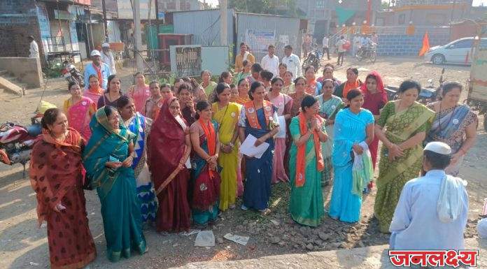 पाचोरा भडगाव विधानसभा निवडणुकीत नानासाहेब प्रताप हरी पाटील यांची सकाळ सत्रात सातगाव डोंगरी, सार्वे, पिंपरी येथे प्रचारात आघाडी