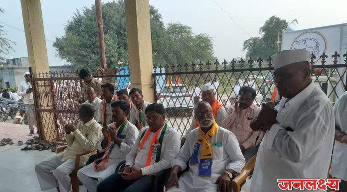 विखेंचे खंदे समर्थक असलेले सातवडचे संभाजीराव वाघ यांचा आमदार प्राजक्त तनपुरे यांच्या गटात जाहीर प्रवेश