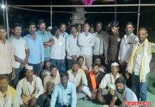 चंपाषष्टी निमित्त हातगाव येथे बारा बैलगाड्या ओढण्याचा कार्यक्रम संपन्न