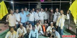 चंपाषष्टी निमित्त हातगाव येथे बारा बैलगाड्या ओढण्याचा कार्यक्रम संपन्न