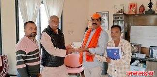 मा. शंकरजी गायकर साहेब आणि डॉ. विश्वासराव आरोटे यांची महत्त्वपूर्ण भेट