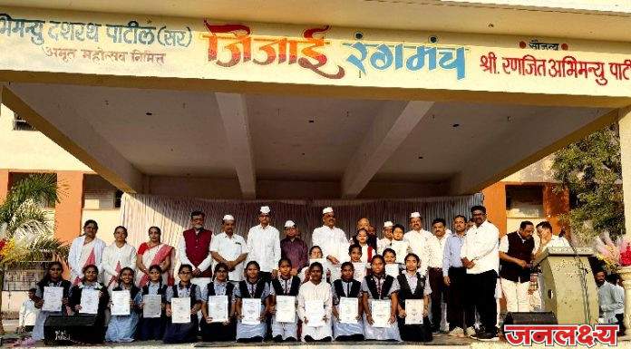 गो.से.हायस्कुलमध्ये प्रजासत्ताक दिन उत्साहात संपन्न