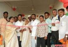 शेवगाव येथे मातोश्री सईबाई वाघमारे,आणि आमदार राजळे, अब्दुलभाई शेख यांच्या हस्ते कल्पना पेंटसचा शुभारंभ संपन्न