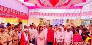 “पंकजा”-“मोनिका” दोघी बहिणी ग आता विकासच हाय,माशान मारलाय दणका ग “रोपवे” मढीला जाय, आमदार राजळेची मुख्यमंत्र्यांकडे मागणी