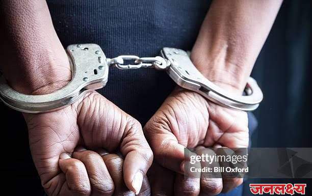 लग्नात डिजे वाजविल्यास वधुवरासह डीजे चालक मालक आणि मंगल कार्यालयावर फौजदारी गुन्हे! काही जणांना थेट पोलिसांच्या नोटीसा?