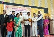 अहिल्यादेवी होळकर यांच्या ३०० व्या जयंती शताब्दी महोत्सवा निमित्ताने यशवंतसेना आणि जयमल्हार सामाजिक संस्थेतर्फे ६१ व्यक्तींना राज्यस्तरीय पुरस्कार वितरण सोहळा संपन्न, जिल्हा प्रतिनिधी सुनिल नजन यांना “आदर्श क्रुतीशील पत्रकार”पुरस्कार प्रदान