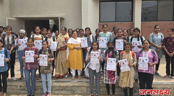 शिवसेना युवा सेनेच्या ( उबाठा गट ) तर्फे मोफत सीईटी सराव परीक्षेला विद्यार्थ्यांचा उत्स्फूर्त प्रतिसाद