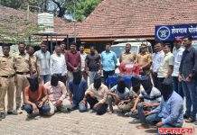 गावठी कट्टे आणि जीवंत काडतुसे घेऊन फिरणाऱ्या गुन्हेगारांच्या पोलीसांनी मुसक्या आवळल्या