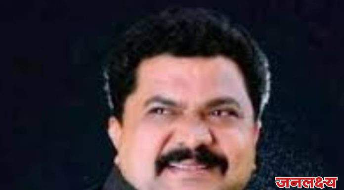 पत्रकारांच्या हक्कांसाठी सरकारचा सकारात्मक पाऊल : मुख्यमंत्री देवेंद्र फडणवीस यांच्या अध्यक्षतेखाली पत्रकार प्रतिनिधींशी सविस्तर चर्चा – पत्रकार संघाचे ता. अध्यक्ष सचिन सोमवंशी यांची माहिती