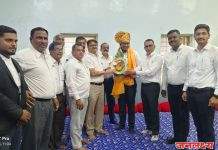 संभाजीनगर येथील महाराष्ट्र वक्फ बोर्डाच्या पॅनेलवर कायदेशीर सल्लागार म्हणून ॲडव्होकेट असिफ लतिफ शेख यांची निवड झाल्याबद्दल अहिल्यानगर जिल्हा बार असोसिएशन आणि पाथर्डी तालुका बार असोसिएशनच्या वतीने सन्मान सोहळा संपन्न