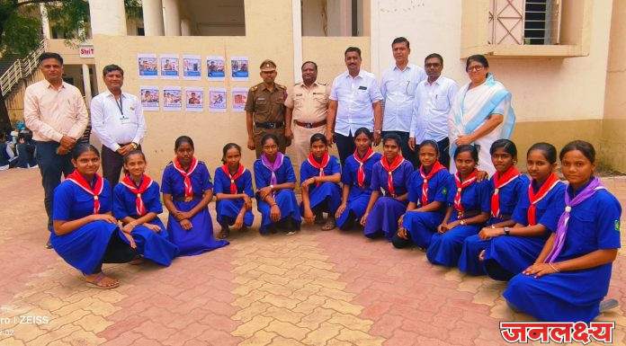 पाथर्डी पोलिस स्टेशन तर्फे अंमली पदार्थ दिनाच्या निमित्ताने तालुक्यातील अनेक शाळा महाविद्यालयात व्याख्यानमाला संपन्न