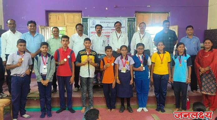 पाचोरा तालुकास्तरीय शालेय १४, १७ व १९ वर्षांखालील विद्यार्थ्यांची बुद्धीबळ स्पर्धा संपन्न
