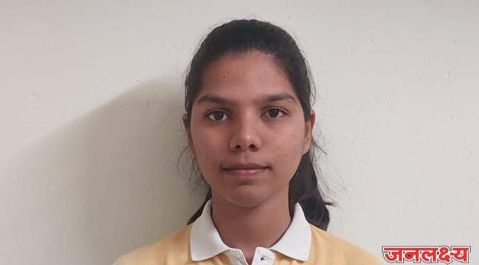 निर्मल इंटरनॅशनल स्कूलची श्रेया महालपुरे चमकली! विभागीय कॅरम स्पर्धेसाठी निवड..!