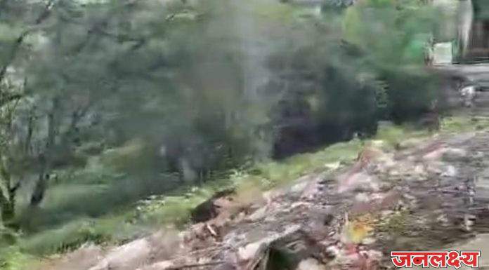 सोयगावमध्ये स्वच्छतेचा बोजवारा — आठ दिवसांपासून कचरा न उचलल्याने नागरिक त्रस्त