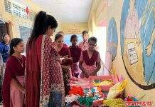 जळगाव शहरातील अंध अपंग मंडळाच्या मूक-बधिर विद्यालयाला जिल्हा परिषदेच्या मुख्य कार्यकारी अधिकारी श्रीमती मिनल करनवाल यांची भेट