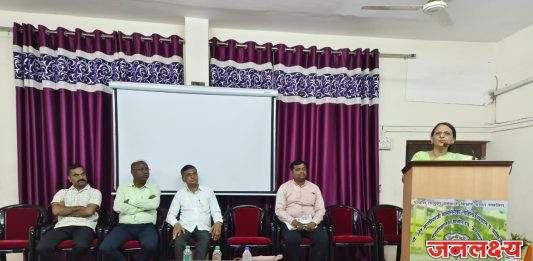 श्री. शेठ मु. मा. महाविद्यालयात विद्यापीठ परीक्षा मार्गदर्शन कार्यशाळा