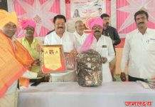 अक्षय कर्डिले यांना निवडूण आणण्यासाठी जिवाचं रान करू,पण माझ्या डाॅक्टर मुलीला मीरी जिल्हा परिषद गटात महायुती कडून उमेदवारी पाहिजे: पत्रकार सन्मान सोहळ्यात विजय कोरडे यांचा पक्षश्रेष्ठींना इशारा