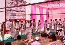 गाय कापनारा पेक्षा गाय कसाबाला विकणाराच खरा पापी : महंत आदिनाथ महाराज शास्त्री