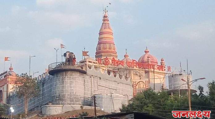 मढीच्या कानिफनाथ देवस्थान ट्रस्टच्या ११ विश्वस्ता पैकी ॲड. तानाजी धसाळ यांचीच पुन्हा फेरनिवड