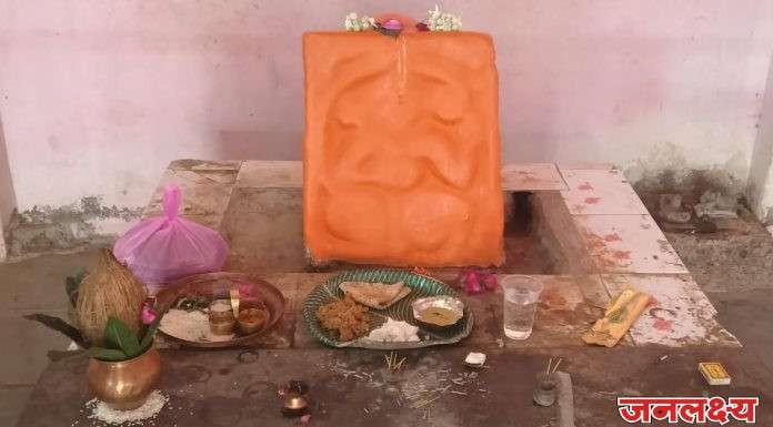 गरडवाडी येथे भव्य किर्तन महोत्सवात ज्ञानेश्वरी पारायण सोहळ्याचे आयोजन