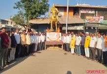बारी समाज भूषण डॉ. डी.डी. कोथळकर यांच्या निधनाबद्दल पारध येथे श्रद्धांजली सभा
