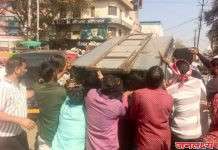 महापौरांचा दणका टॉवर चौकातील जैन मंदिरापुढील अतिक्रमण हटवले – महापालिकेच्या अतिक्रमण विभागाकडून कारवाई