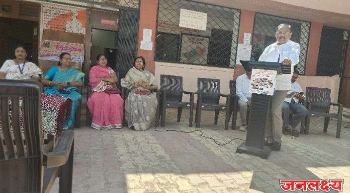 पाटील विद्यालयात जागतिक महिला दिन साजरा