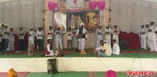 मृत्यू लोकात सर्वात श्रेष्ठ आपले आईबाप आहेत,मायबापा ची सेवा केल्याने आपली सर्व पापे नष्ट होतात : ह.भ.प. लक्ष्मण महाराज कराड