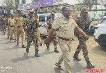 राहुरी- पाथर्डी विधानसभा पोट निवडणूक शांततेत पार पाडण्यासाठी पाथर्डी पोलिसांकडून मिरी,तिसगाव, करंजी भागात रूट मार्च