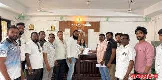 आमोदा येथे आदिवासी कोळी जमातीचे दैवत महर्षी वाल्मिकी यांच्या पुतळ्याची विटंबना