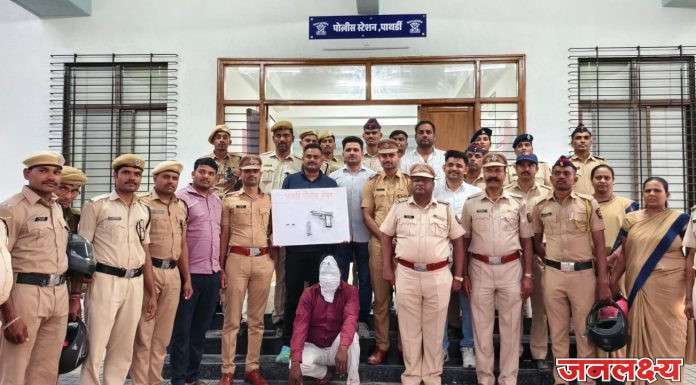 मुंगुसवाडे येथे हाॅटेल मालकावर गावठी कट्टयाने फायर करून व कोयत्याने वार करीत खून करण्याचा प्रयत्न, आरोपी तात्काळ गजाआड
